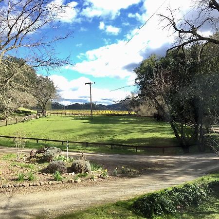 Rustridge Ranch & Winery Bed and Breakfast St. Helena Exteriör bild